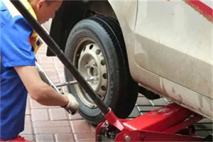 下城附近拖车24小时服务热线电话