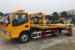 下城哪里有拖车服务