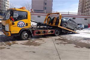 下城救援拖车费用怎么算